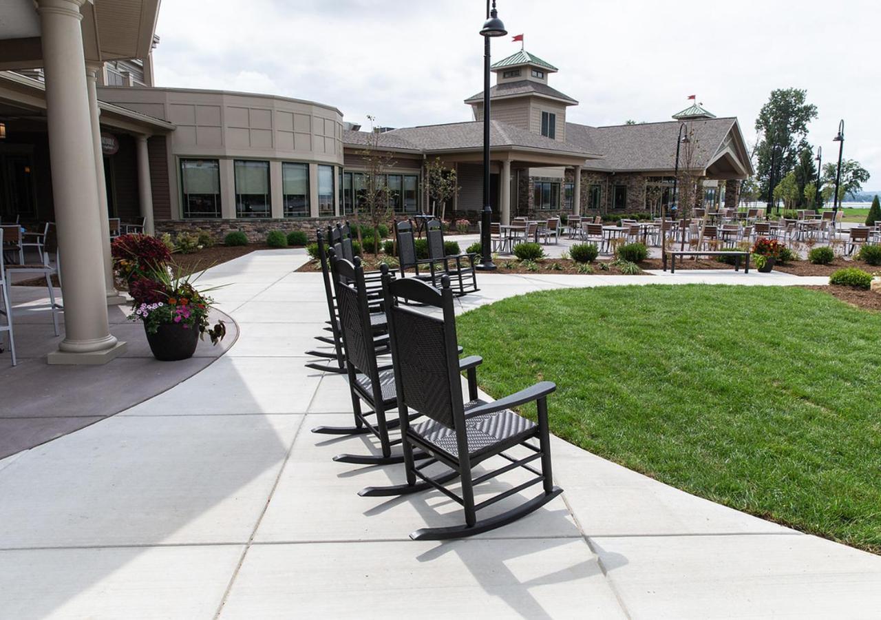 Chautauqua Harbor Hotel - Jamestown Celoron Exterior photo